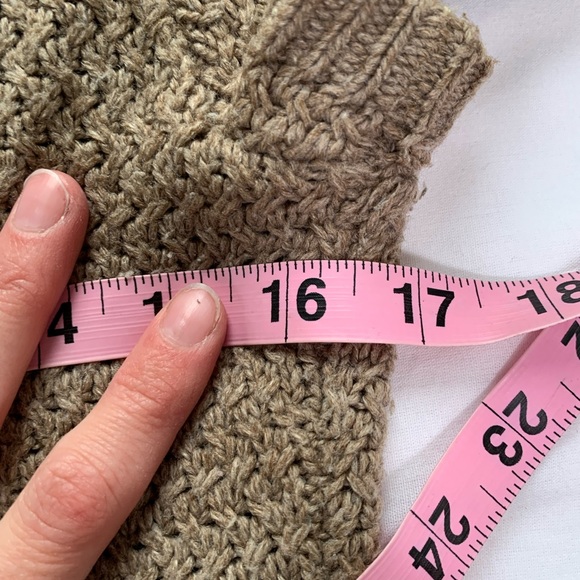 New York & Company Cable Knit Short Sleeve Boatneck Sweater Dress size XS - Picture 8 of 9